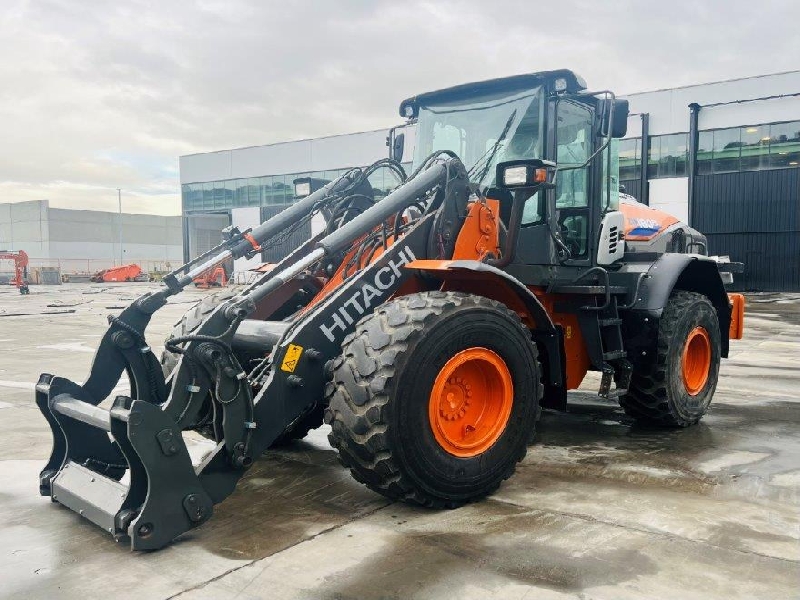 HITACHI ZW180PL-6